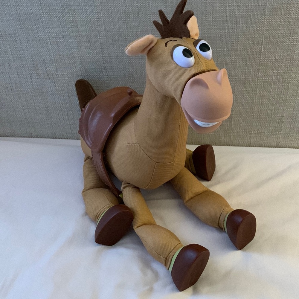 Bullseye Interactive Action Figure with Sound – Toy Story – 18''